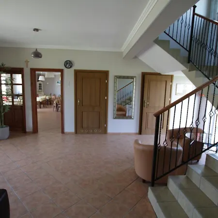 Kalmar לינה וארוחת בוקר