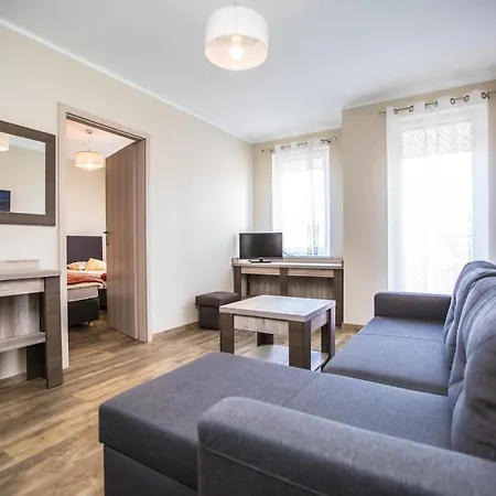 Kalmar לינה וארוחת בוקר דארלובקו