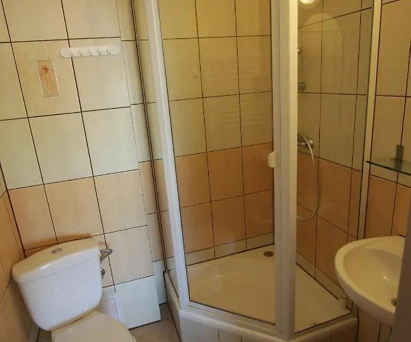 Kalmar Oda ve Kahvaltı Darlowko